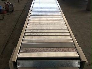 地板砖输送设备重型输送机扣板输送机制作生产厂家