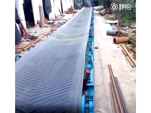 皮带输送机